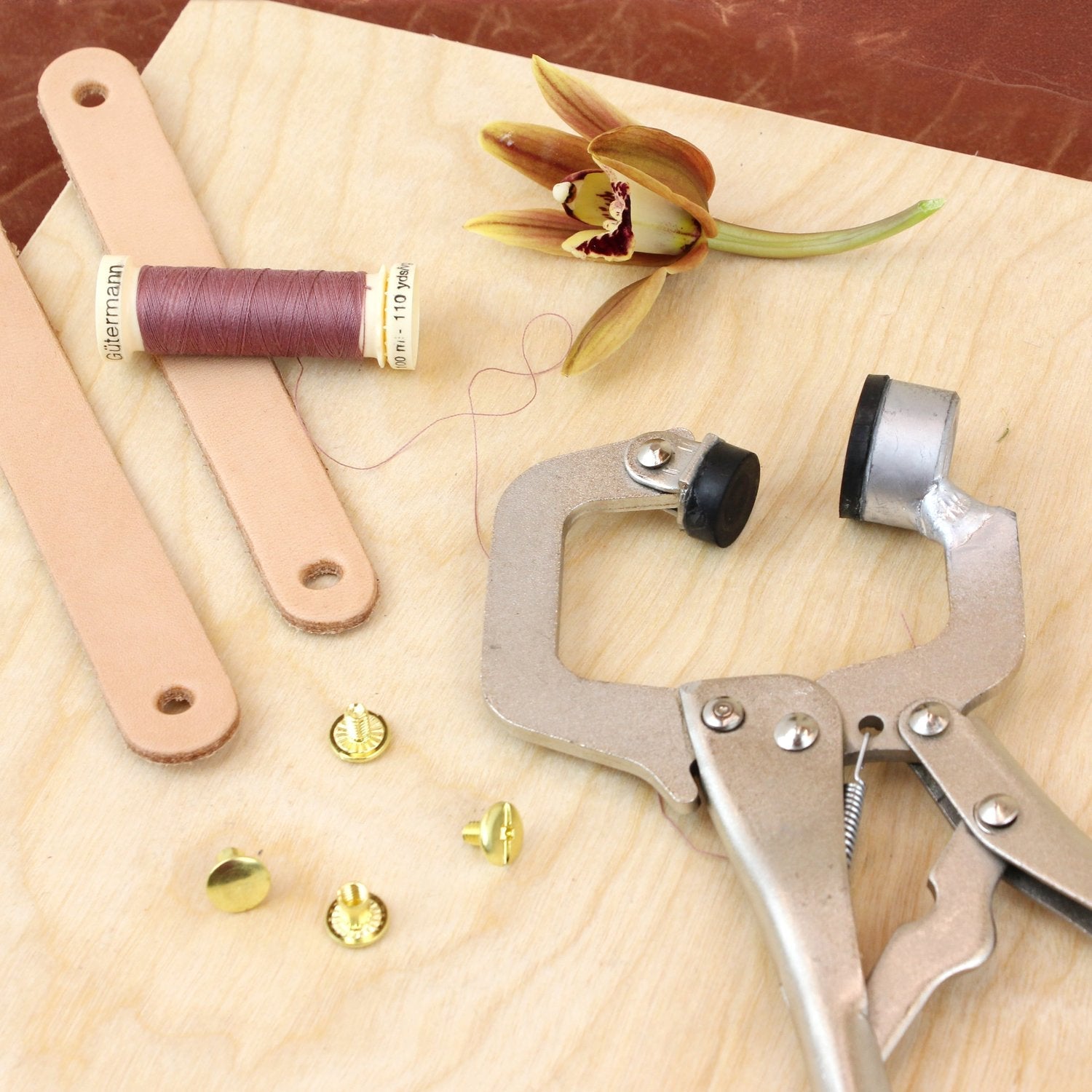 How to Install Chicago Screws