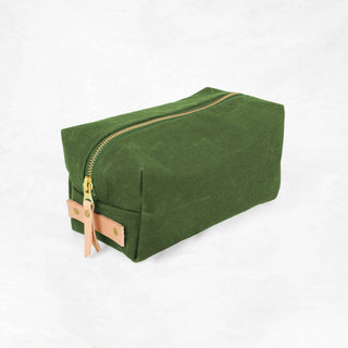 Larger Woodland Dopp Kit Sample (Spring Green)